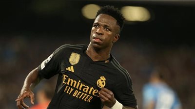 انشيلوتي: لاعبنا يتعرض للعنصريه وهذا يؤلمني