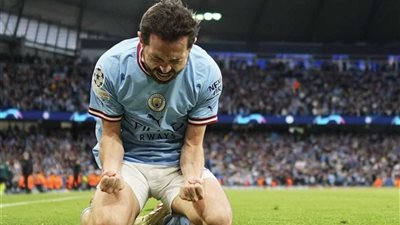 رياح الإنتصار تدفع بسفينة السيتي نحو اسطنبول