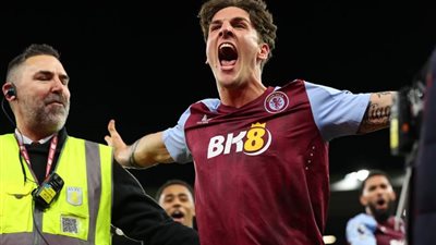 بعد التعادل مع شيفيلد..أستون فيلا يواجه مانشستر يونايتد غداً