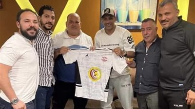 في عالم الرياضة.. العمر مجرد رقم.. محمود عبد الحكيم ينضم للفريق الساعي لتحقيق الصعود