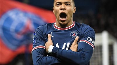 في طريق الانتقال: ماركا تكشف عن استعداد الريال لضم مبابي بعقد رسمي