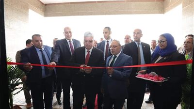 وزير التعليم يفتتح عددًا من المنشآت التعليمية بجامعة طنطا 