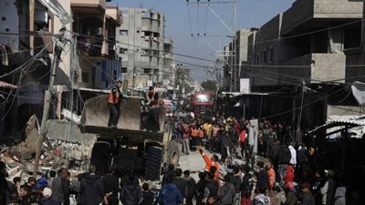 شهداء وجرحي جراء قصف الاحتلال منزلًا وسط رفح الفلسطينية