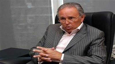 خبير اقتصادي: صفقة رأس الحكمة طريق شاق للخروج من الأزمات الراهنة بالبلاد