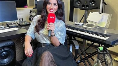 رنا سماحة تكشف تعاقدها مع 