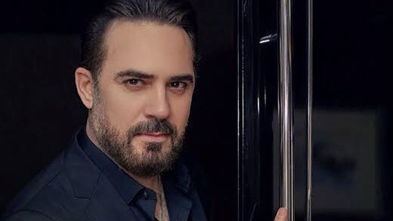 D6A299E7-022A-486B-A440-E8CCE969E958