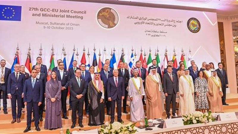 E8EAFA64-91AB-44D0-921D-436D14DCD26A