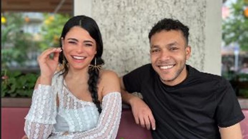 أسماء جلال وويجز