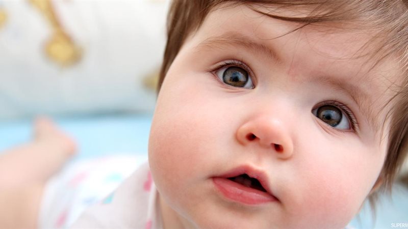 مشاكل عين الأطفال