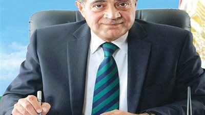 مصيلحي: يصدر قرارا بمد فترة التصفية الموسمية الأولي لمدة أسبوعين 