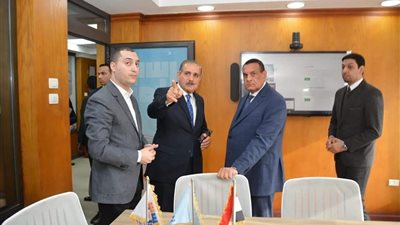 وزير التنمية المحلية : يتفقد مركز 