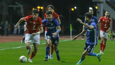 الأهلي يصطدم بسموحة الليلة في الدوري..الموعد والقنوات الناقلة