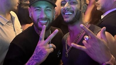 محمد رمضان يلتقي بـ 