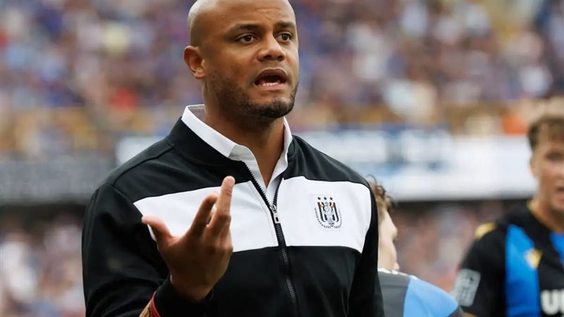 المدرب البلجيكي