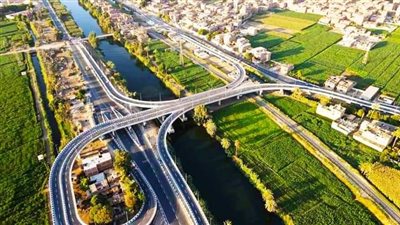 عبر الواتساب.. هيئة الطرق والكباري تتلقي شكاوي وبلاغات المواطنين