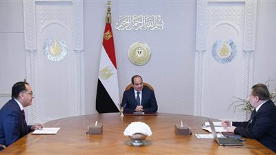 السيسي يوجه بتوفير الظروف الملائمة لجذب مزيد من الاستثمارات الأجنبية