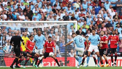 السيتي يحقق اللقب: هل تمهد هذه البطولة الطريق لتحقيق الثلاثية التاريخية؟