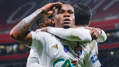 ليون يتأهل الي نصف نهائي كأس فرنسا بركلات الترجيح