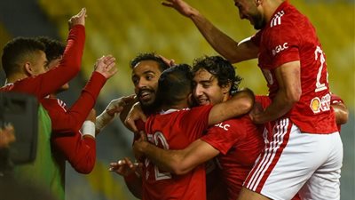 موقعة النهائي.. ثنائي الأهلي هما الحل أمام الوداد المغربي