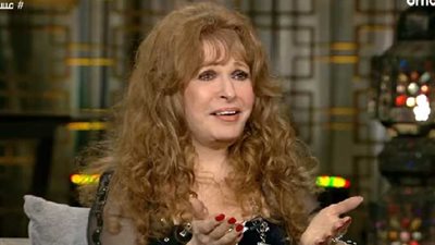 الحب يجعل المرأة منورة ويؤثر على حياتها بشكل إيجابي.. آخر تصريحات نيللي 