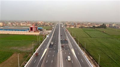 جثة و4 مصابين الحصيلة الأولية لضحايا حادث سقوط كمرة خرسانية من المحور