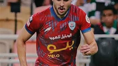 حقيقة مفاوضات الزمالك مع الجزائري الطيب المزياني