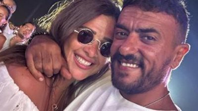 ياسمين عبد العزيز ترد على توقعات انفصالها من أحمد العوضي