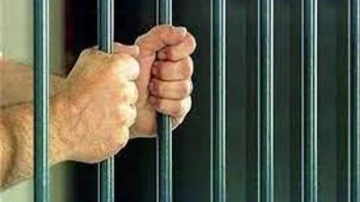 غرامة 100 ألف.. المشدد لجزار لحيازته مواد مخدرة بههيا