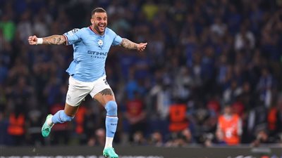 ووكر يتحدث عن أمه والمثلجات.. هكذا حقق حلمه في دوري الأبطال