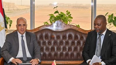 سويلم يستقبل ممثل وزيرة البيئة الكونغو الديمقراطية بالعاصمة