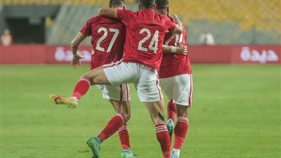تفوق كاسح للأحمر.. حكاية 141مباراة جمعت بين الأهلي والمصري البورسعيدي قبل صدام الليلة