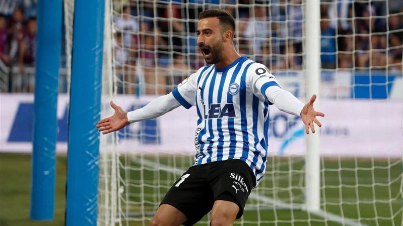 257B9D2B-5553-49F2-9399-0A9B9B8D4684