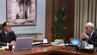 رئيس الوزراء يناقش مقترحات تطوير مرحلة الثانوية العامة