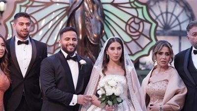 نجل محمد فؤاد يحتفل بزفافه وسط فرحة عائلية وحضور نجوم الفن