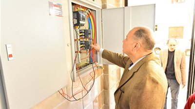 محافظ أسيوط يتفقد أعمال تطوير ورفع كفاءة مستشفى الحميات بقرية الشامية 