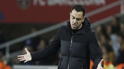 تشافي يعبر عن ألمه: خسارة الهدف الثاني لبارباسترو بسبب الفارق التقني