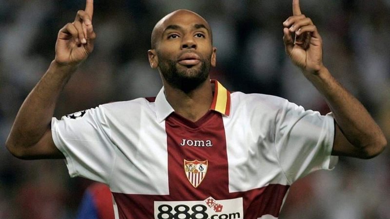 74298D4B-78B3-470B-9DAE-14E21D8974F2