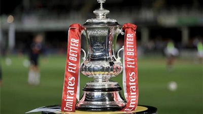 سيتي يستعرض قوته في مواجهة نارية.. ويونايتد ينظر إلى طريق ممهد في القرعة