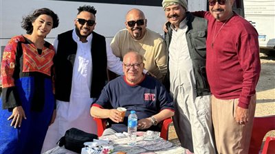 مصطفى بسيط يشارك صور من كواليس 