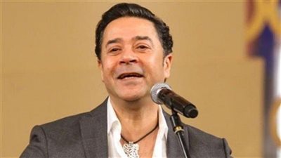 التعاون الثاني له.. مدحت صالح ينهي تسجيل تتر 