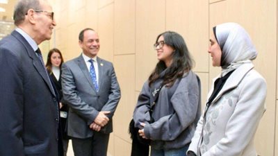 رئيس النيابة الإدارية يتفقد انتظام عملية سحب وتقديم لمسابقة معاون نيابة