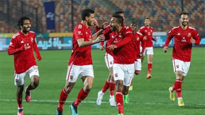 كولر يفاضل بين شادي حسين وكهربا للخروج من قائمة المونديال