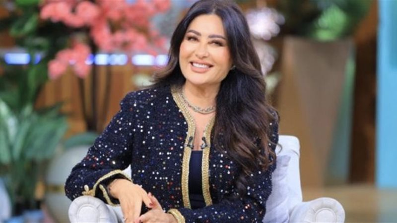 2CF9DBFF-87F5-475A-A21A-95D0452431EC