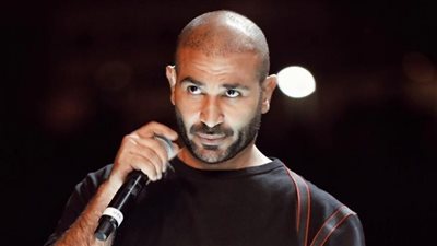 أطفال غزة يرددون أغاني أحمد سعد و يرد عليهم... تعرف 