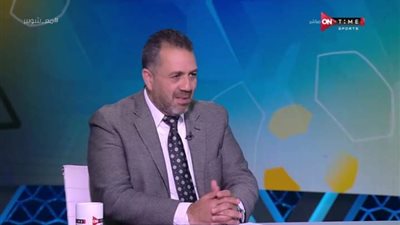 أحمد الخضري يثير مشكلة بسبب مباراة الأهلي وصن داونز