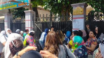 أحسن من الكيمياء..طلاب عن امتحان الفيزياء: فى مستوى الطالب المتوسط 