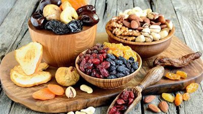 5 فواكه مجففة يجب على مرضى السكري تجنبها