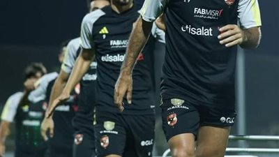 الحزن يسيطر على لاعبي المارد الأحمر داخل ملعب التتش