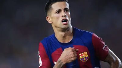 هل يغيب أم يشارك؟ كشف حول حضور كانسيلو في السوبر الإسباني