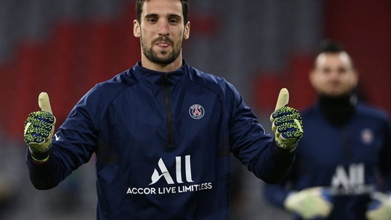 318503E8-D9A5-464B-8FD9-95B499FF4C1F